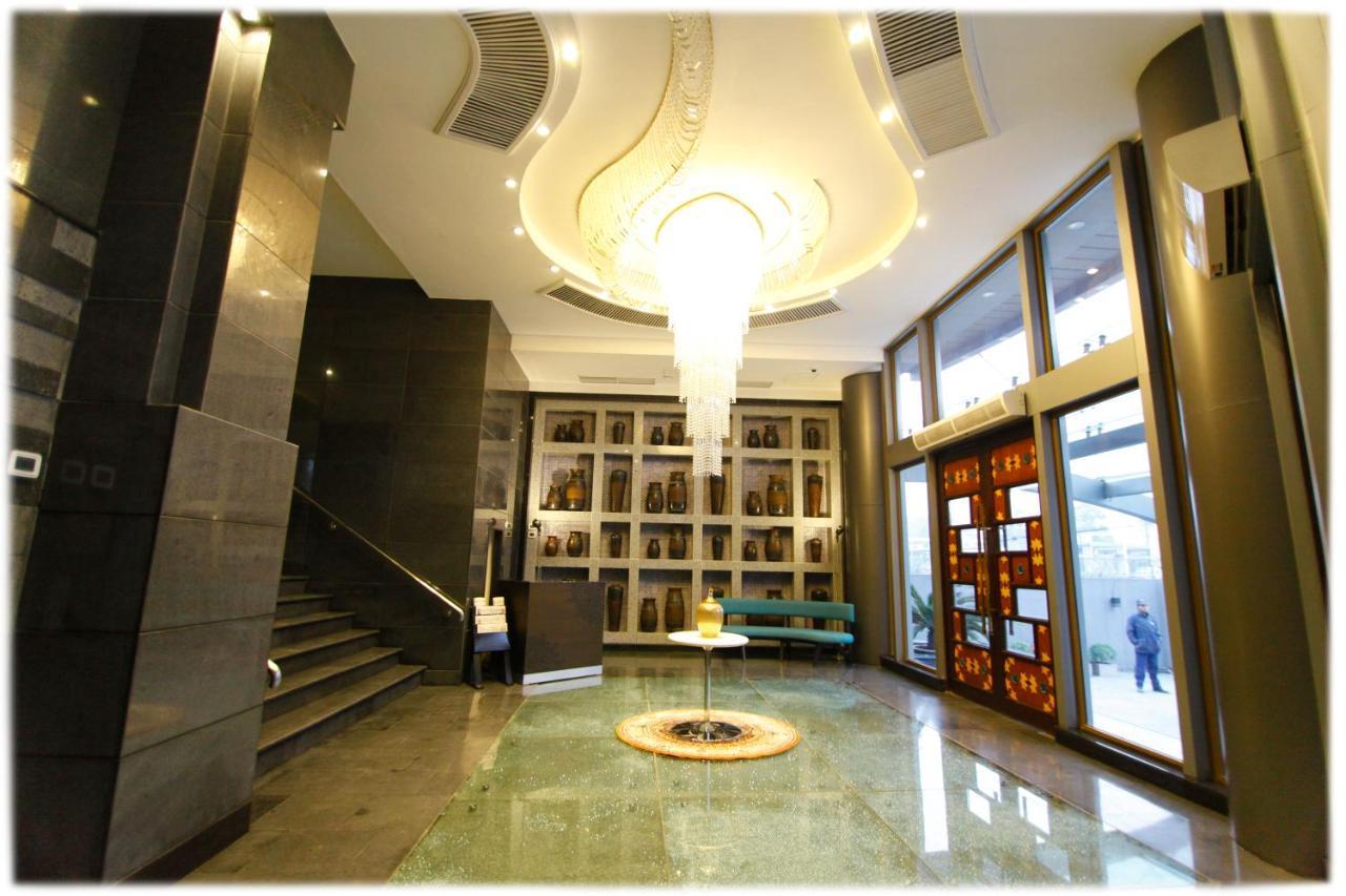 Hotel Dgates Lahore Exterior foto